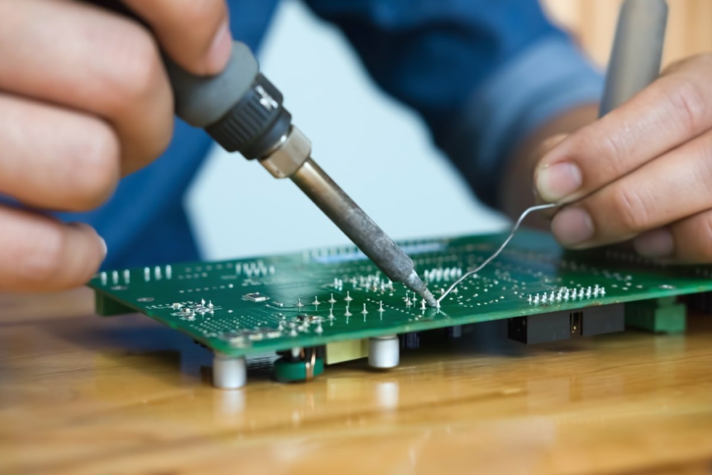 The Main Cause Of Circuit Boards And Fault - One Stop PCBA Manufacturer